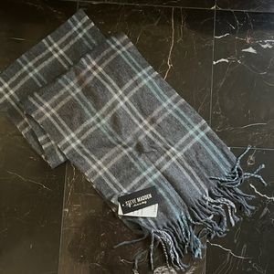 Steve Madden Scarf